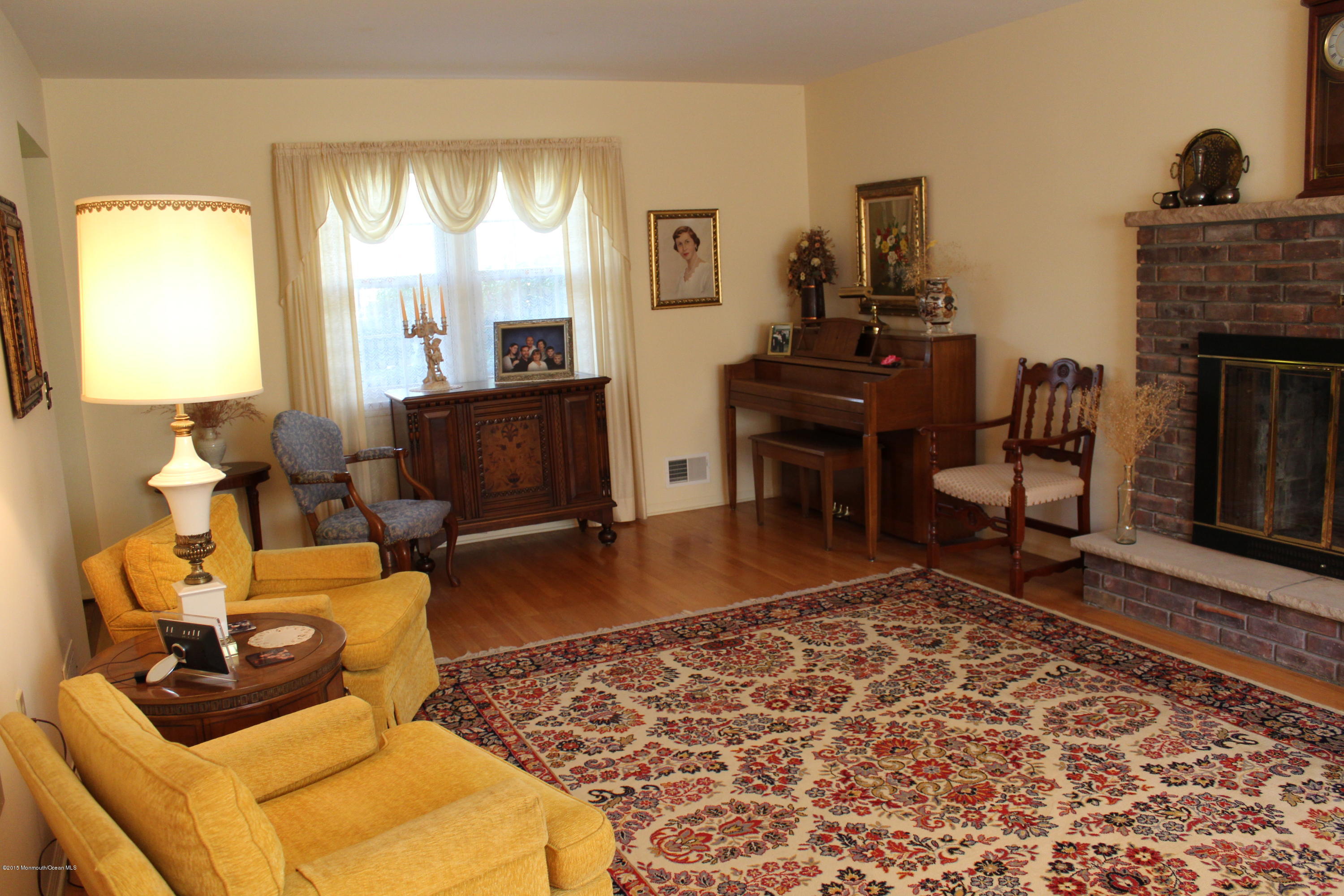 48 Mallard Road Middletown, NJ 07748 - Photo 9 of 40 IMG_0413