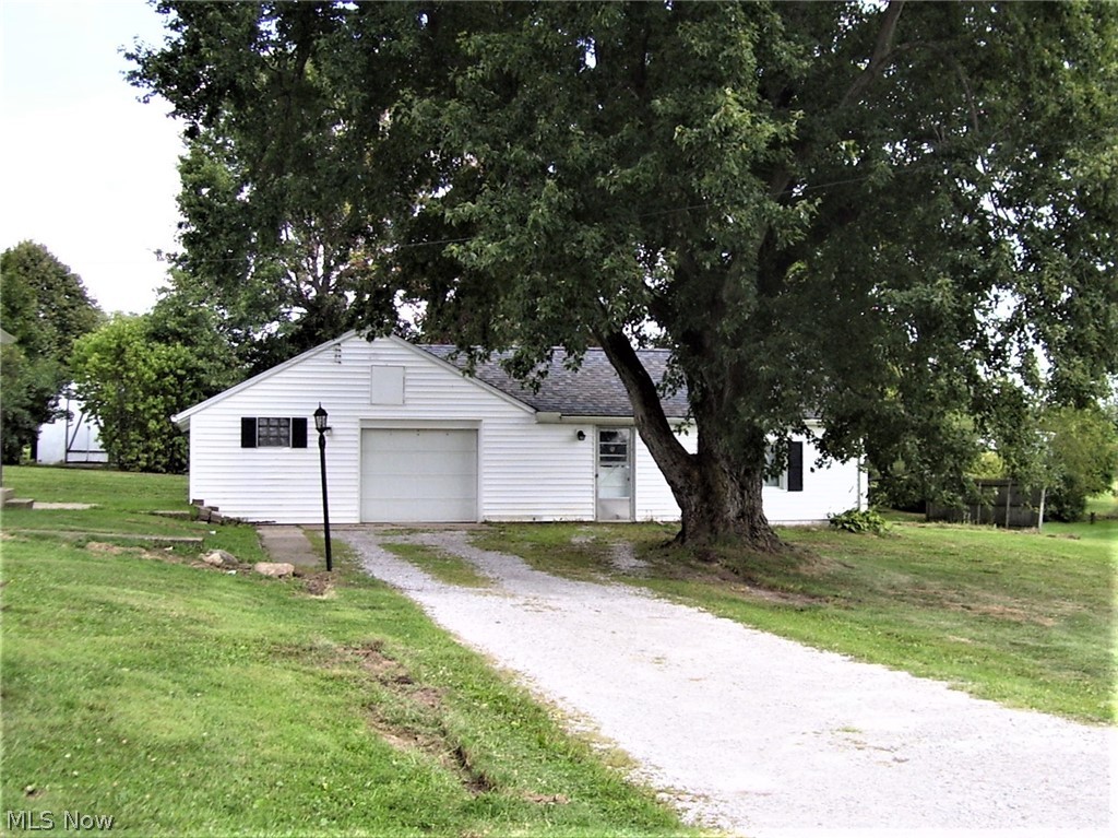 8418 Sterling Road Sterling, OH 44276 - Photo 3 of 35 Gallery Image 3