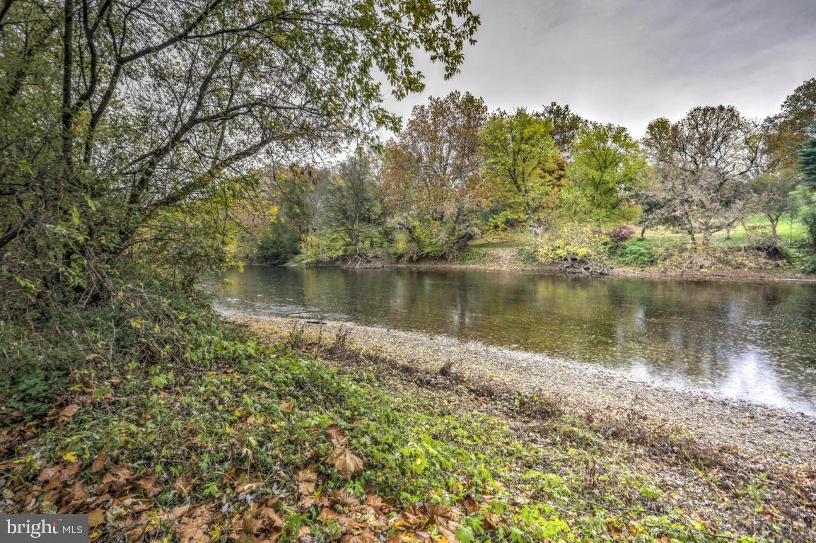 1904 Wilderness Road Lancaster, PA 17603 - Photo 12 of 46 Gallery Image 12