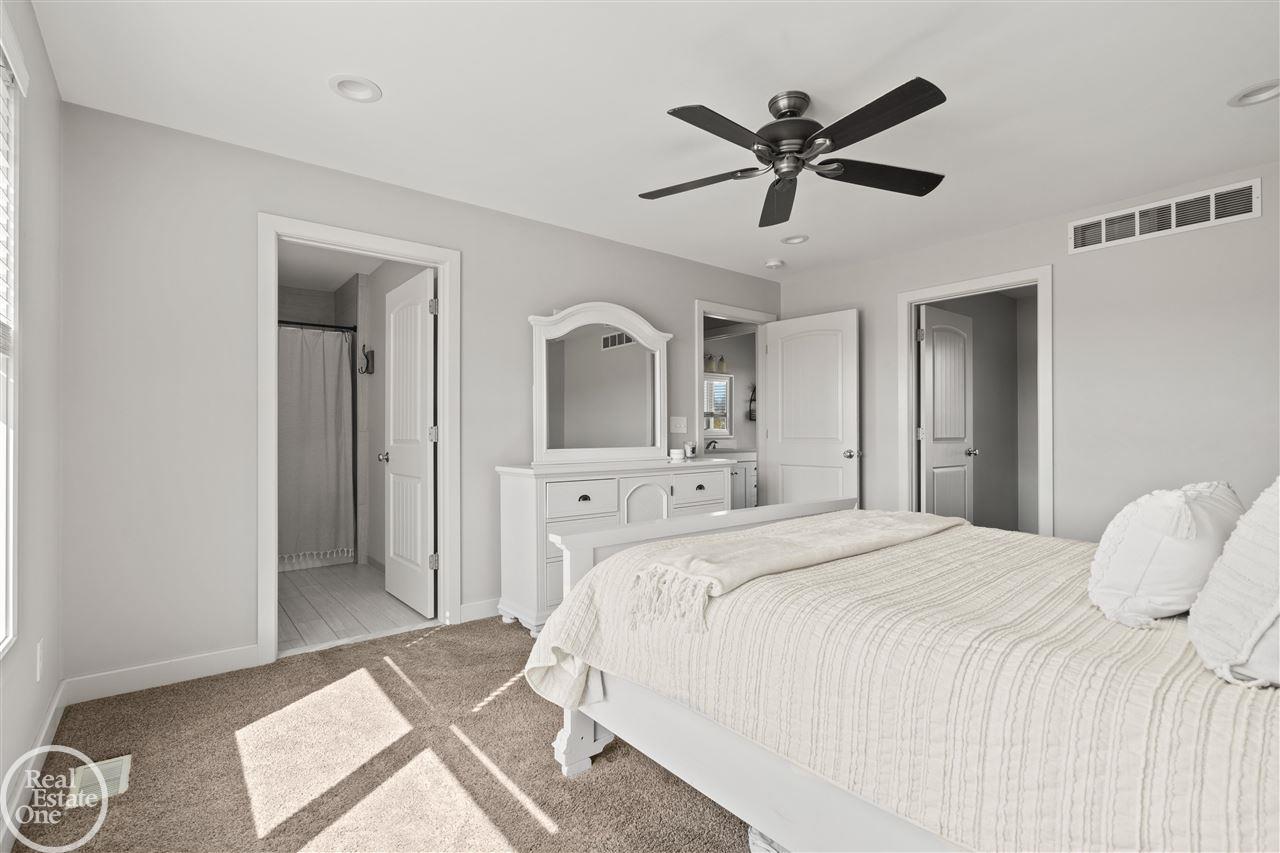 7595 Frith Road Columbus, MI 48063 - Photo 20 of 29 50068688-19.JPG