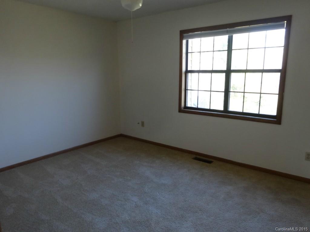 1503 South Point Road, Unit 1503 Belmont, NC 28012 - Photo 10 of 15 Gallery Image 10