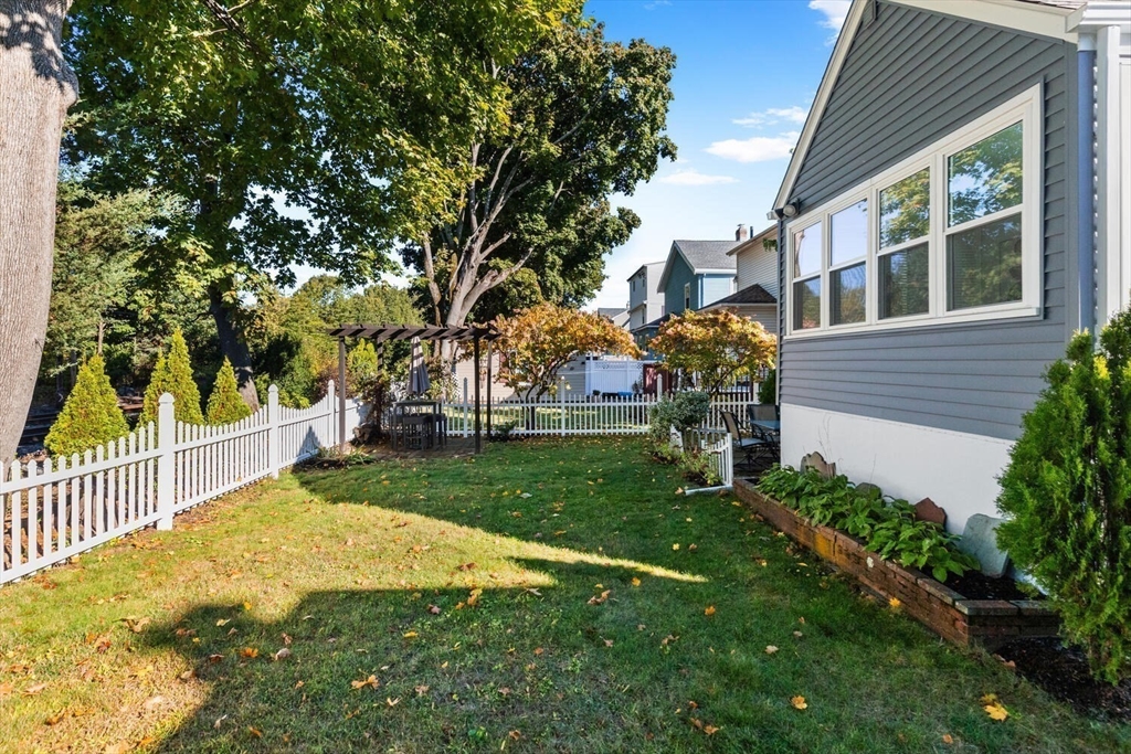 108 Derby Road Melrose, MA 02176 - Photo 32 of 38 Gallery Image 32