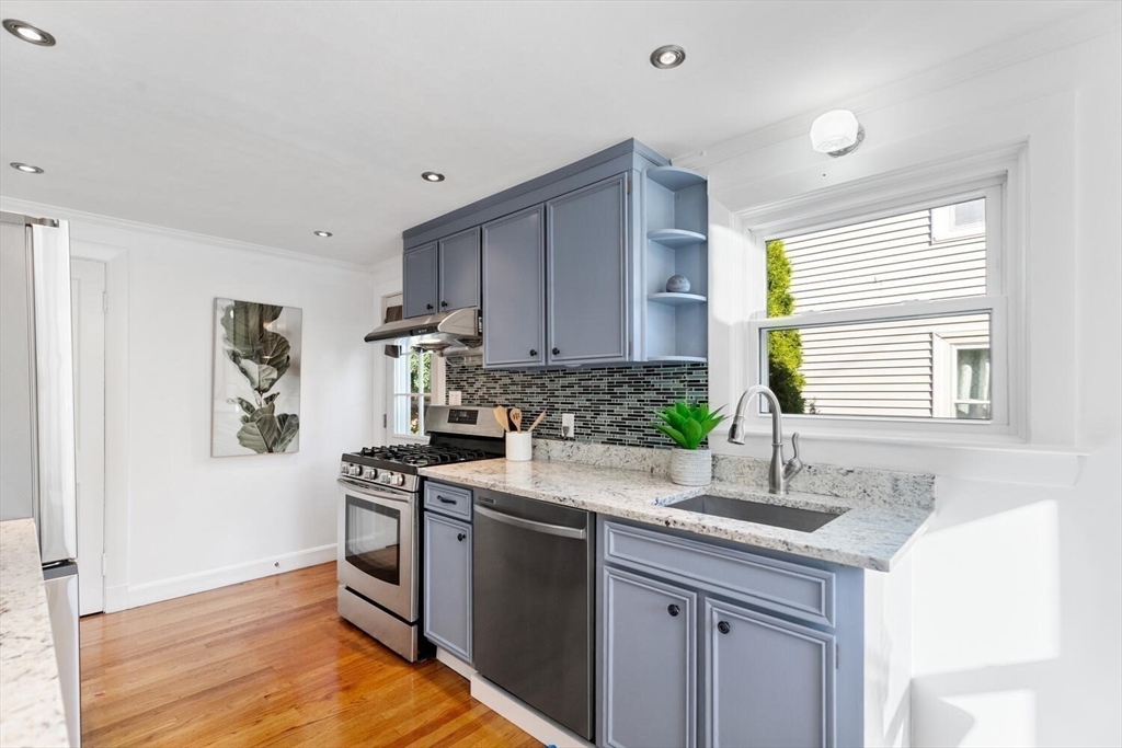 108 Derby Road Melrose, MA 02176 - Photo 9 of 38 Gallery Image 9