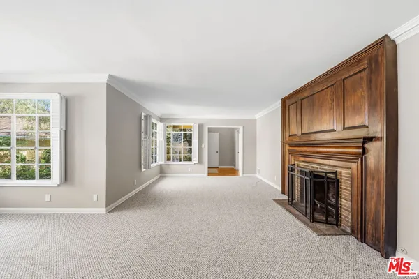 $5,800 | 951 Masselin Avenue, Los Angeles, CA 90036