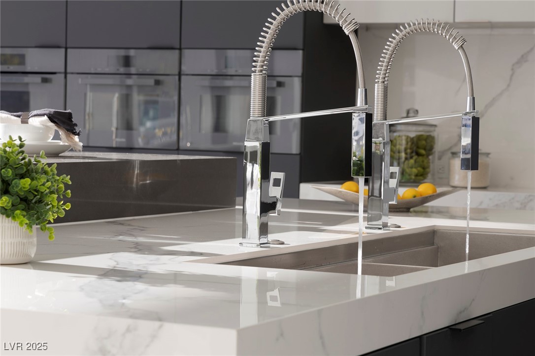 643 Cityview Ridge Drive Henderson, NV 89012 - Photo 31 of 54