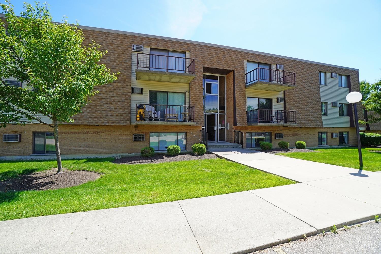 6617 Hearne Road, Unit 124 Cincinnati, OH 45248 - Photo 2 of 24 Gallery Image 2