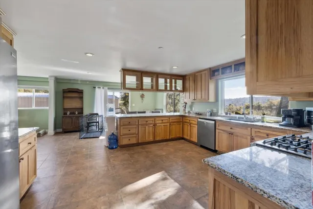 a view of a back yard of the house