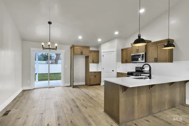 $349,999 | 1160 Velvet Loop, Wilder, ID 83676