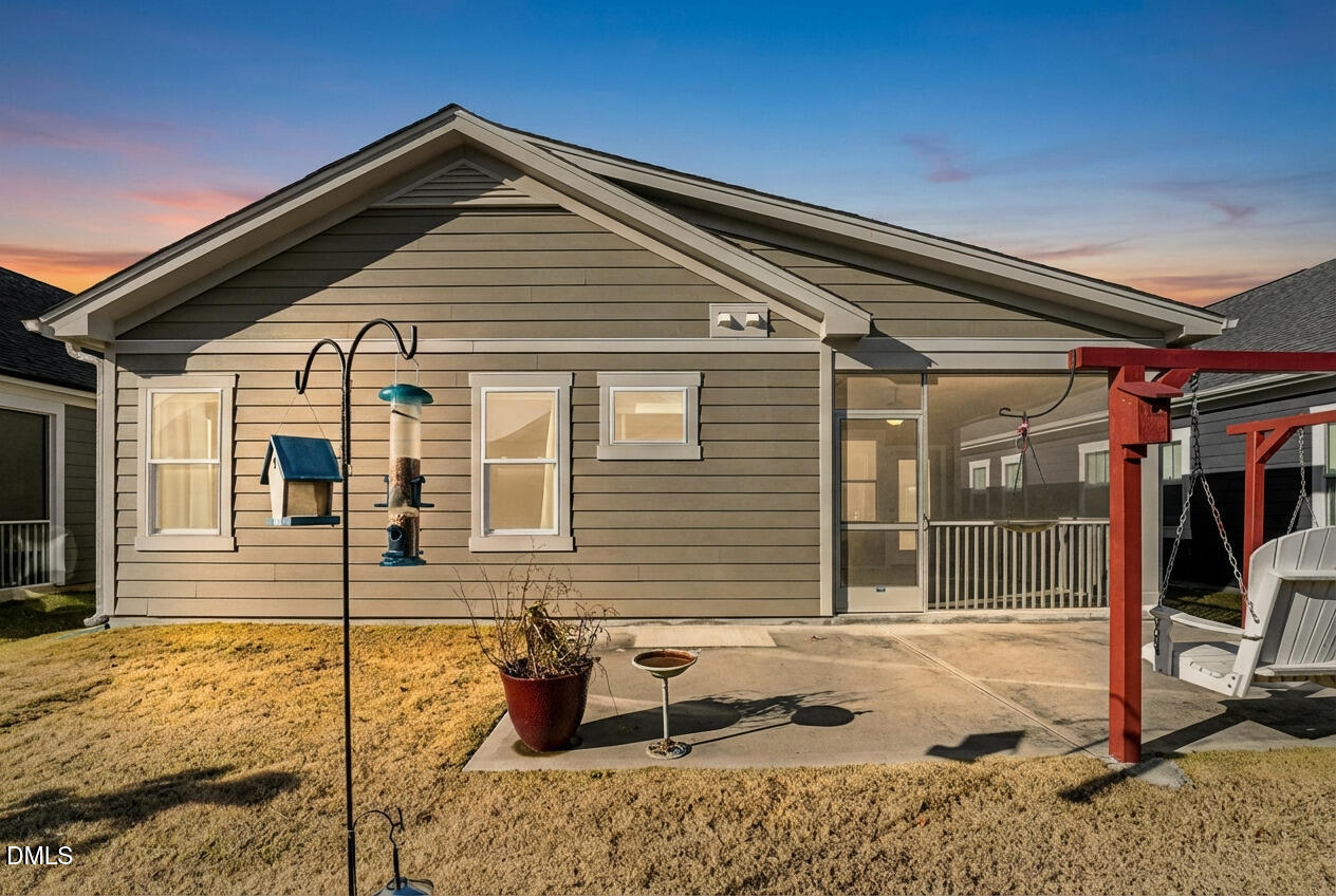 43 Davidson Street Clayton, NC 27520 - Photo 36 of 45 a front view of a house