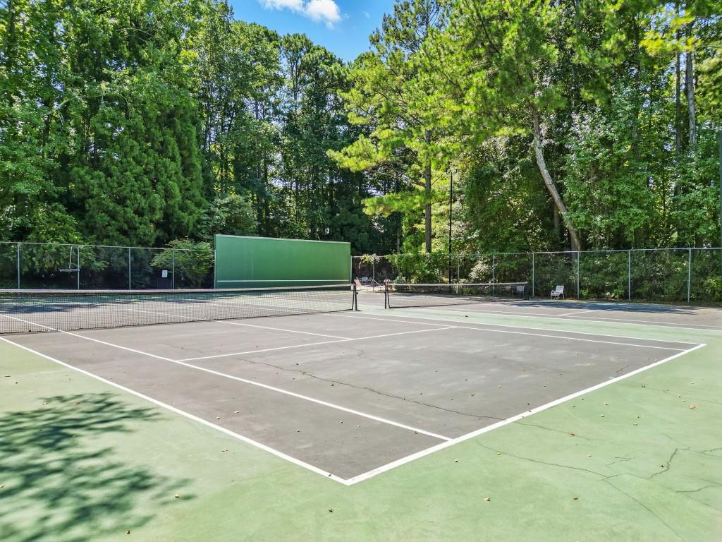 217 Tuxworth Circle Decatur, GA 30033 - Photo 34 of 38 a view of a tennis court