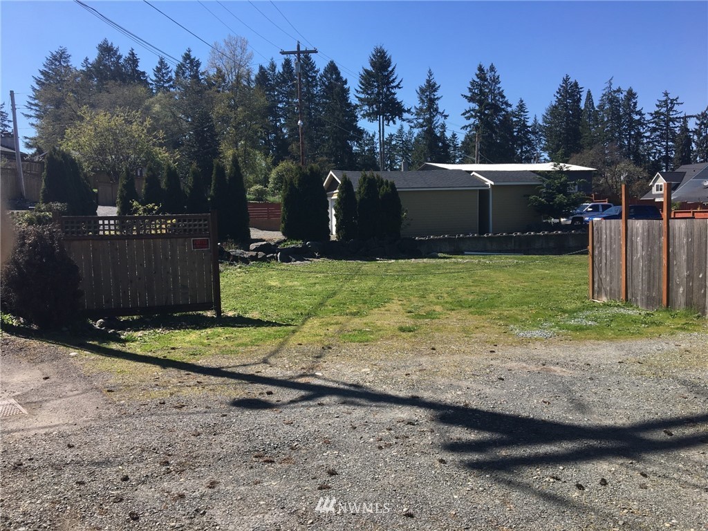 845 173rd Street South Spanaway, WA 98387 - Photo 3 of 12