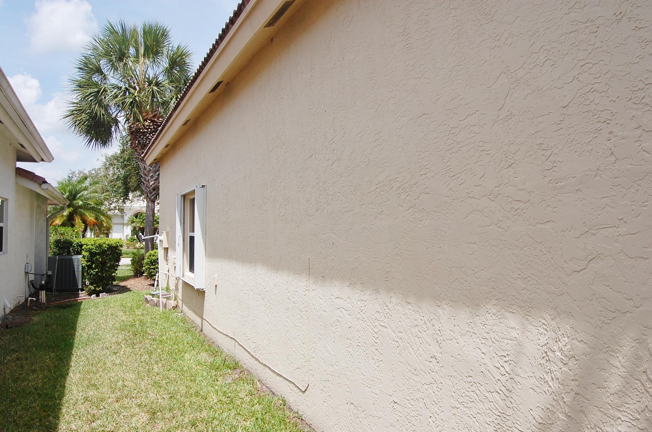 7196 Southeast Magellan Lane Stuart, FL 34997 - Photo 22 of 31 Side of House