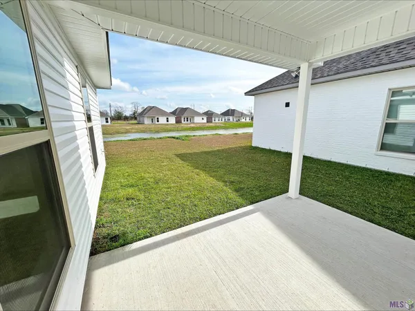 $290,210 | 17251 Lakefront Lane, Baton Rouge, LA 70810