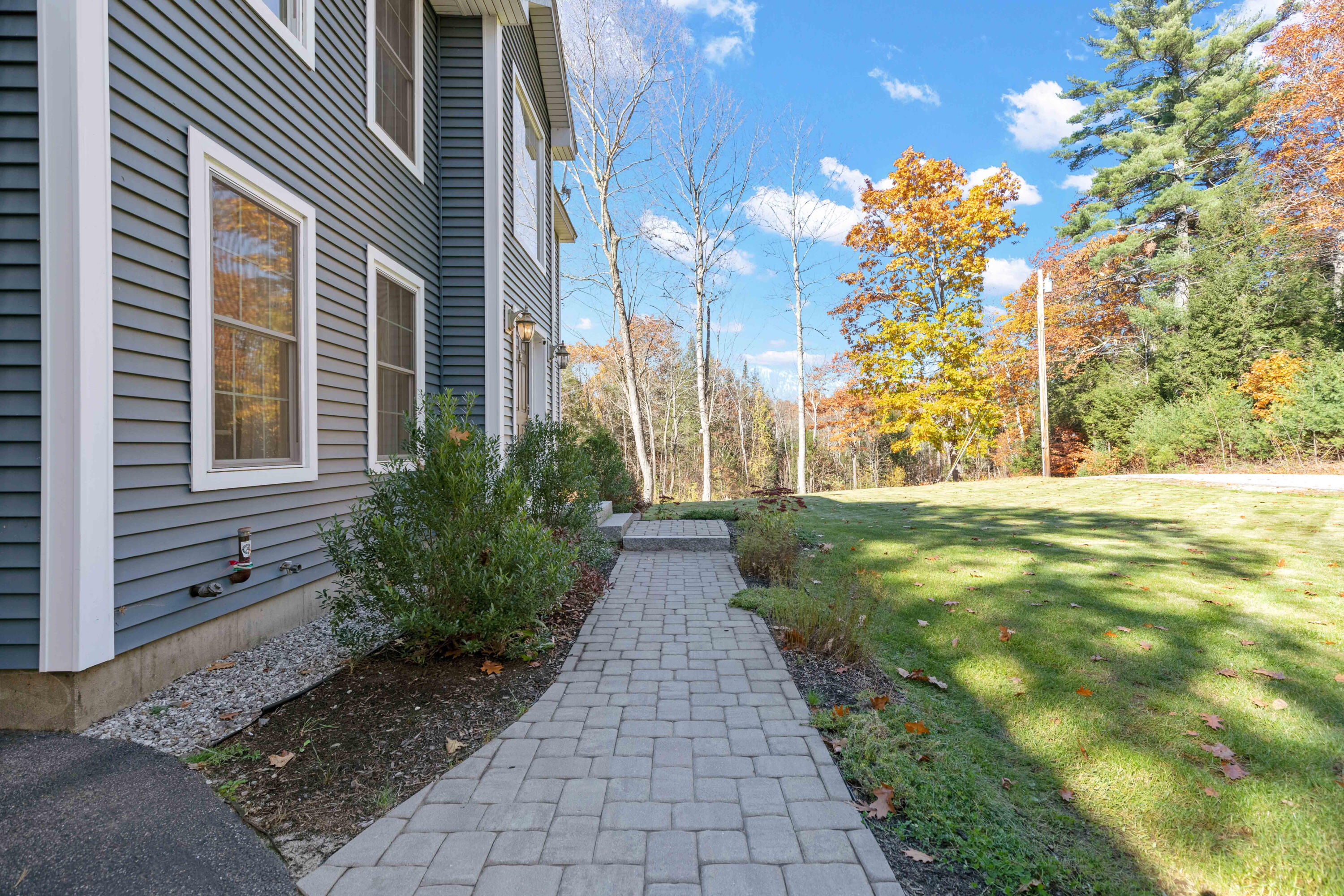 68 Evans Ridge Road Windham, ME 04062 - Photo 3 of 42 68 Evans Ridge Windham_060