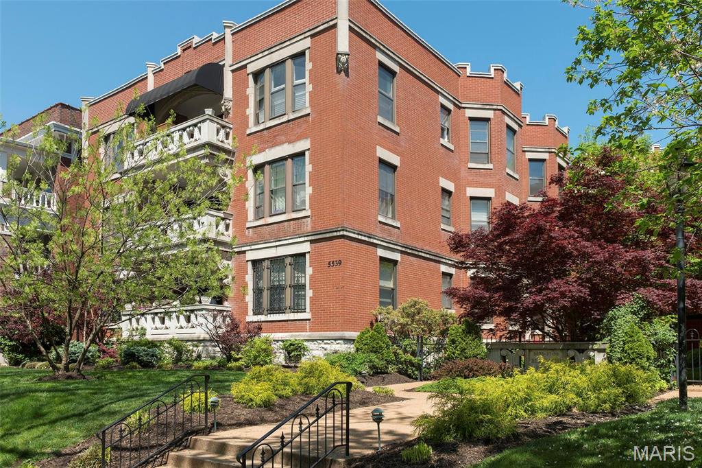 5539 Waterman Boulevard, Unit 1S St. Louis, MO 63112 - Photo 1 of 39