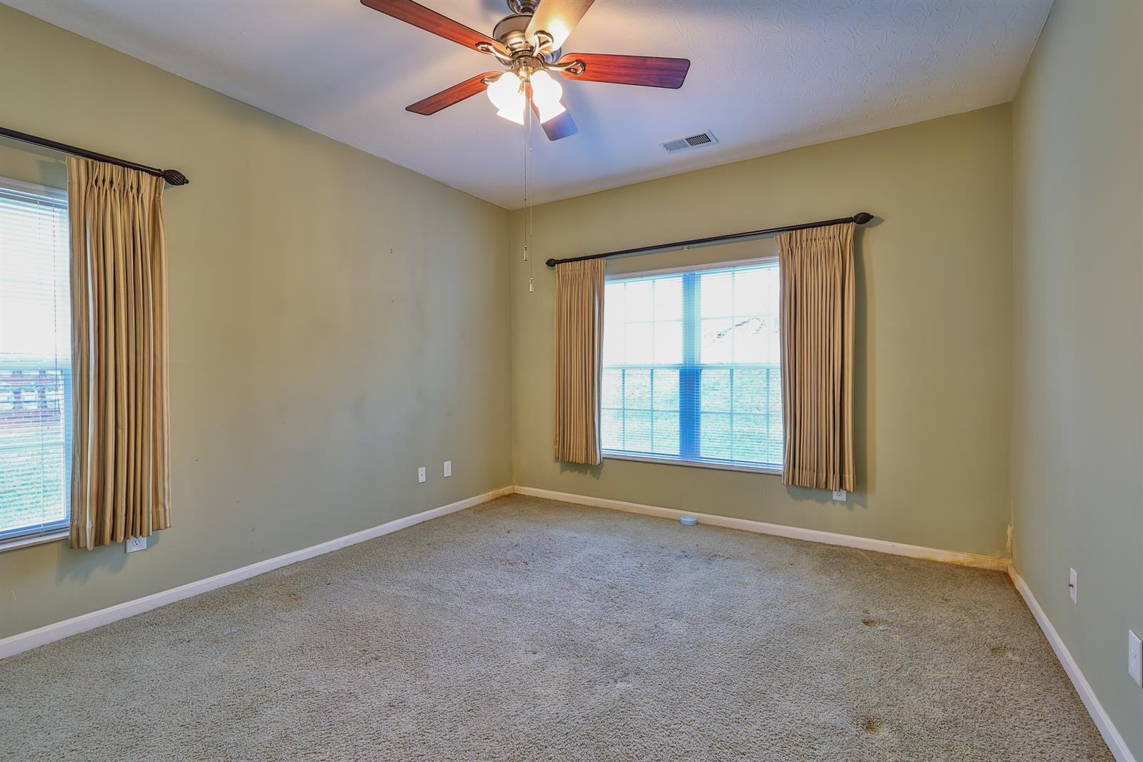 543 Ivy Ridge Drive Cold Spring, KY 41076 - Photo 16 of 32 Gallery Image 16