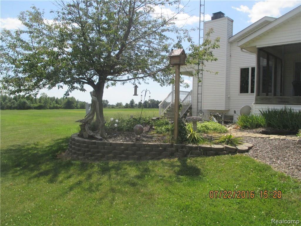 4067 Haight Road Clifford, MI 48727 - Photo 3 of 23