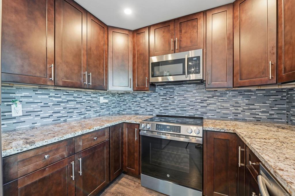 955 Postal Way, Unit 58 Vista, CA 92083 - Photo 8 of 24