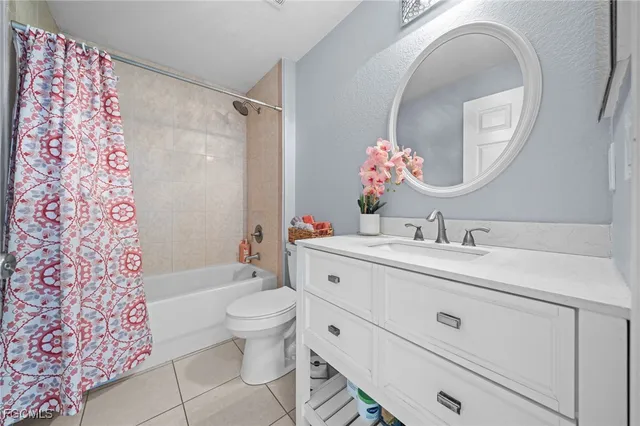 $265,000 | 3308 32nd Street West, Lehigh Acres, FL 33971