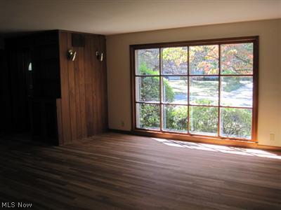 1129 Croyden Road Lyndhurst, OH 44124 - Photo 6 of 25 This home has many windows that let natural sunlight fill the rooms.