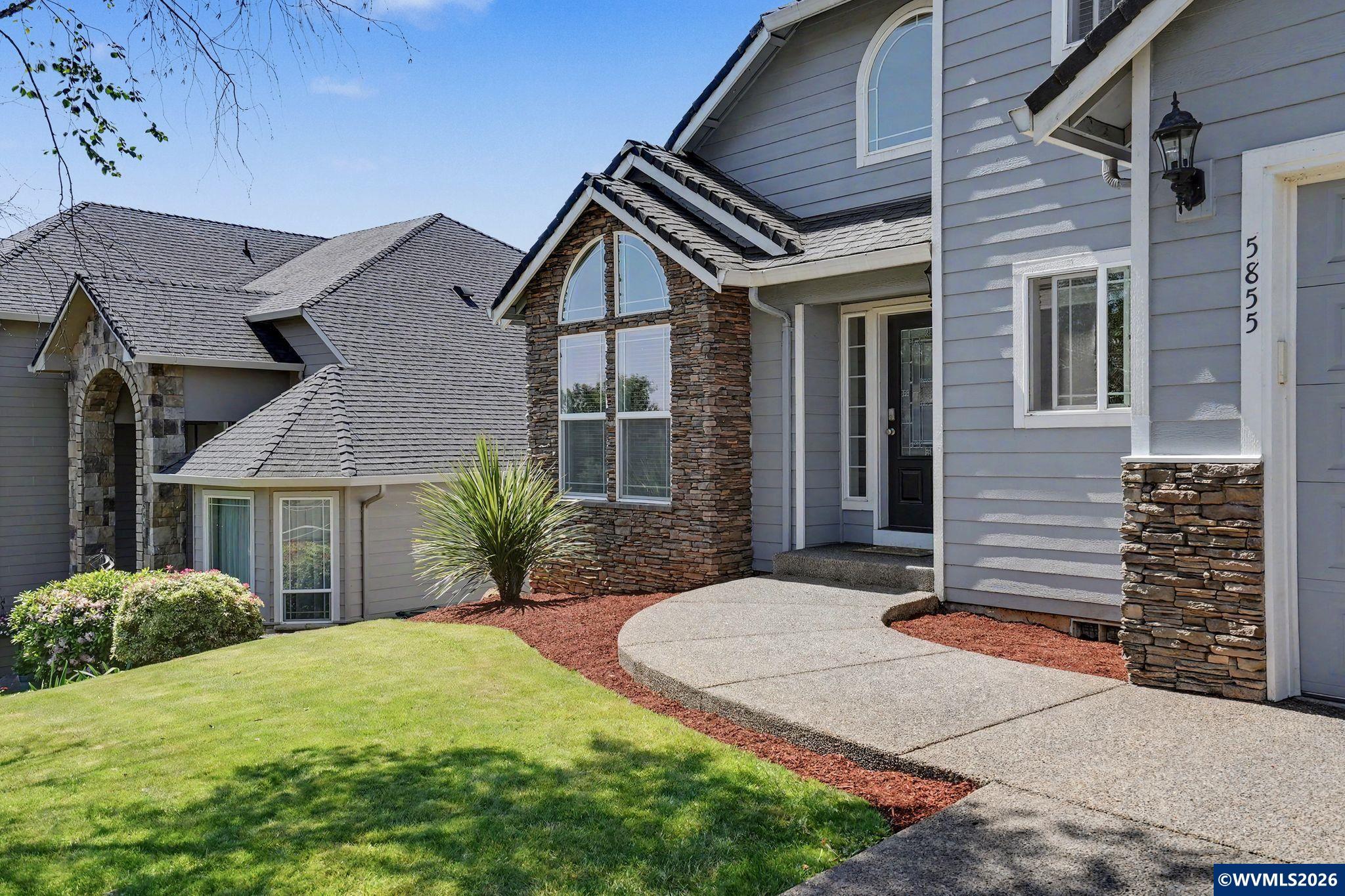 5855 Lone Oak Road Southeast Salem, OR 97306 - Photo 4 of 39
