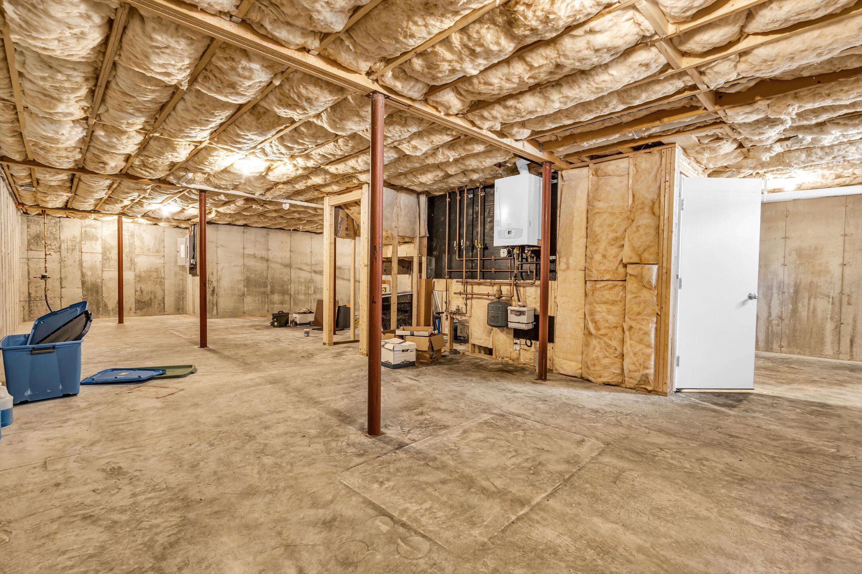 4 Kason Lane, Unit 103 Biddeford, ME 04005 - Photo 33 of 34 39-DSC07032