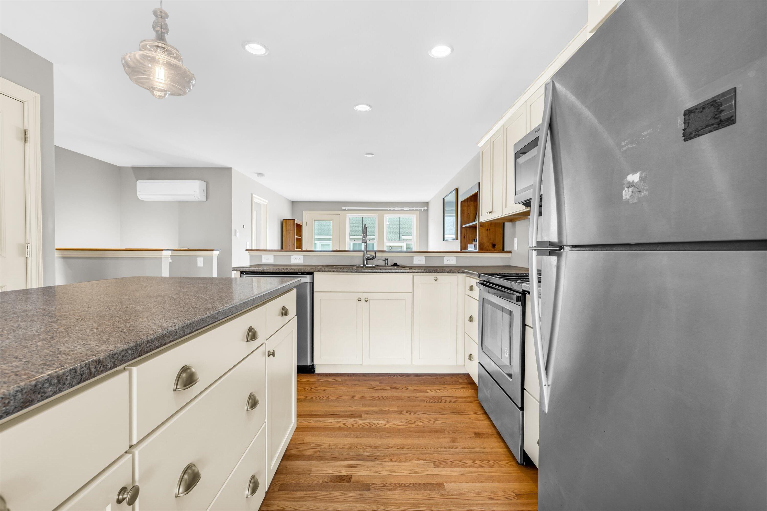 4 Kason Lane, Unit 103 Biddeford, ME 04005 - Photo 8 of 34 23-DSC06966