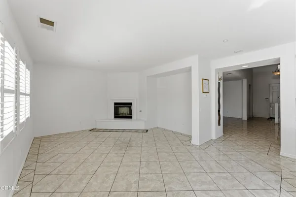 $1,125,000 | 3554 Dunkirk Drive, Oxnard, CA 93035