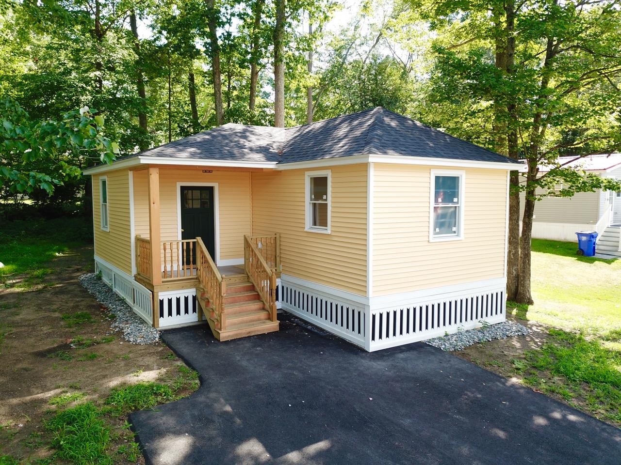 5 Juniper Street, Unit 5 Exeter, NH 03833 - Photo 4 of 24