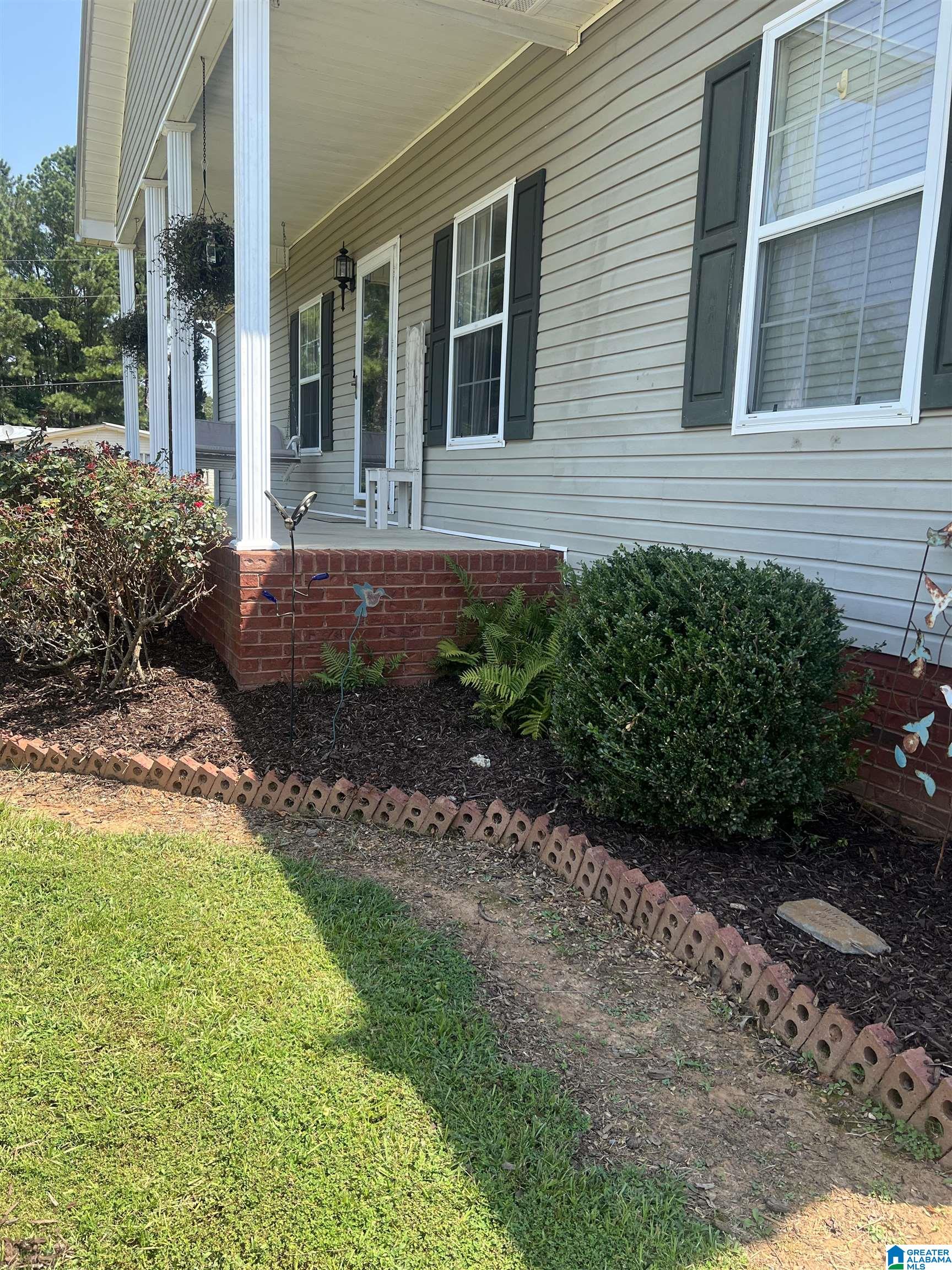 44 Turtle Drive Locust Fork, AL 35097 - Photo 2 of 25