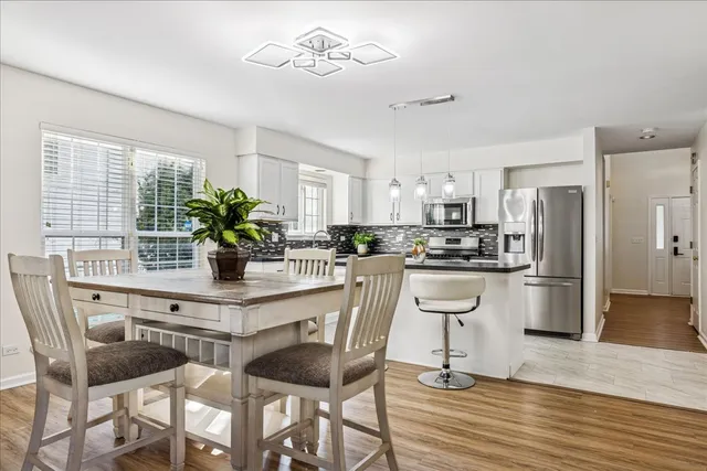 $375,000 | 3267 Hampshire Lane, Waukegan, IL 60083