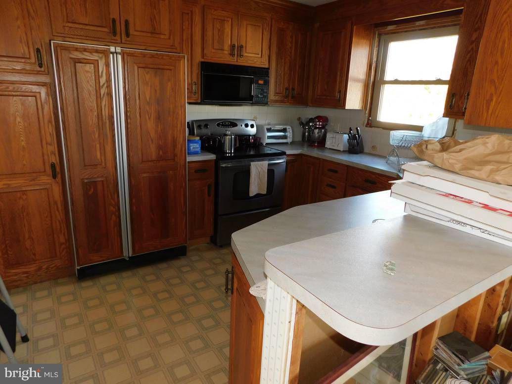 570 Garton Road Bridgeton, NJ 08302 - Photo 5 of 17 Kitchen