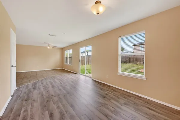 $274,900 | 22802 Sherioaks Lane, Spring, TX 77389