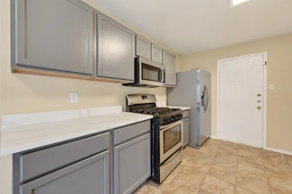 $274,900 | 22802 Sherioaks Lane, Spring, TX 77389