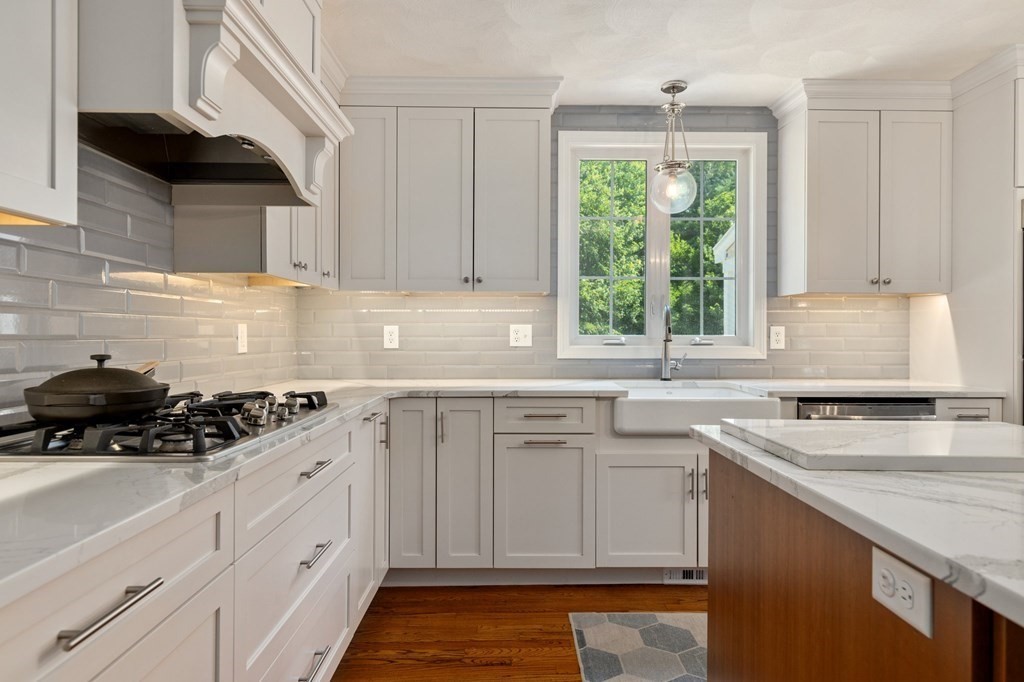 42 Spencer Knowles Road Rowley, MA 01969 - Photo 2 of 42 Gallery Image 2