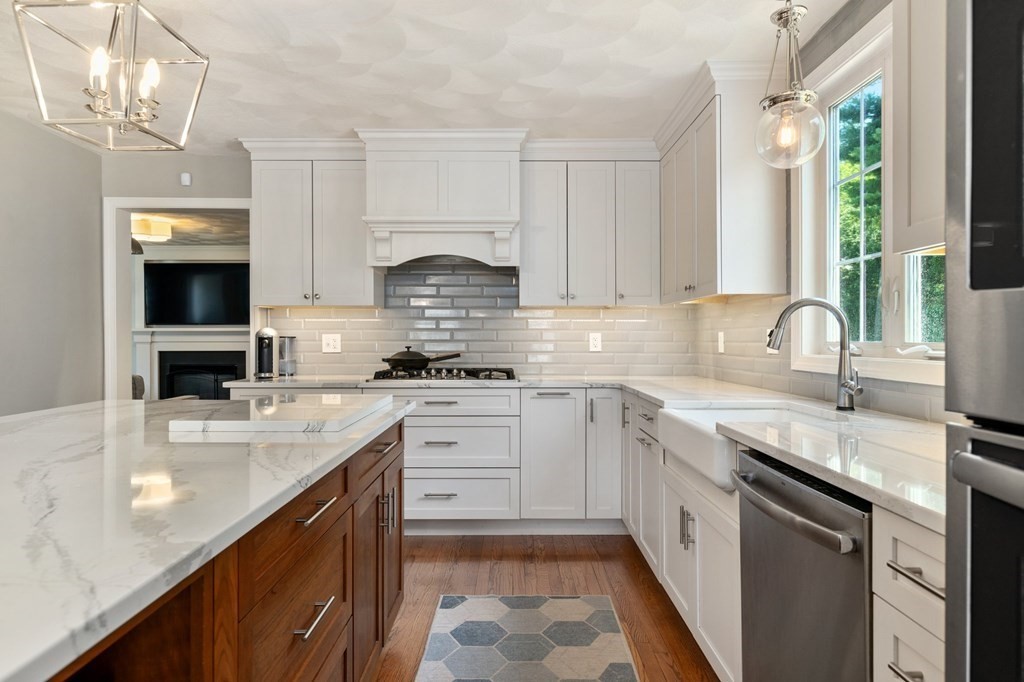 42 Spencer Knowles Road Rowley, MA 01969 - Photo 4 of 42 Gallery Image 4