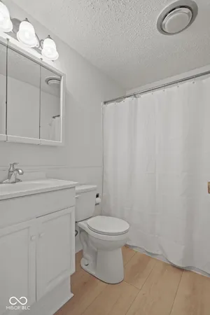 $2,000 | 8856 Moll Drive, Fishers, IN 46038