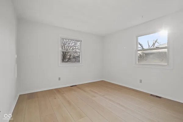 $2,000 | 8856 Moll Drive, Fishers, IN 46038