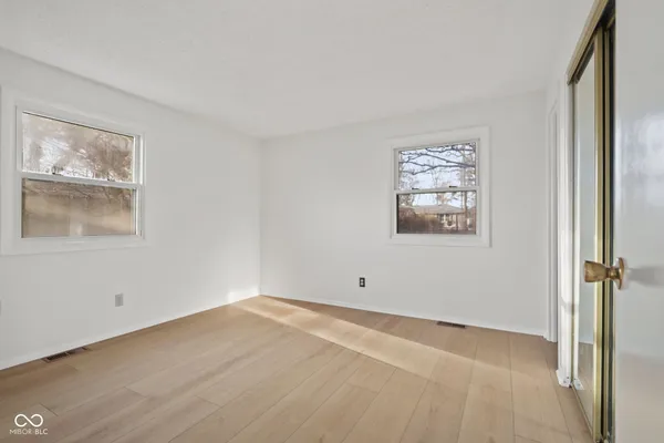 $2,000 | 8856 Moll Drive, Fishers, IN 46038