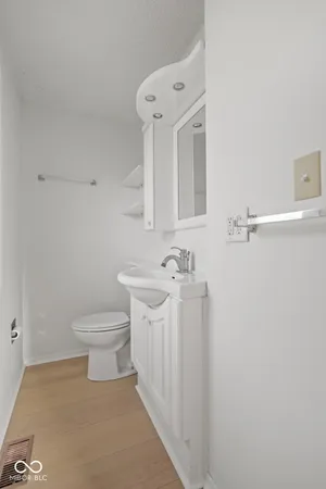 $2,000 | 8856 Moll Drive, Fishers, IN 46038