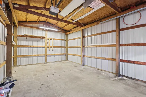 $2,000 | 8856 Moll Drive, Fishers, IN 46038