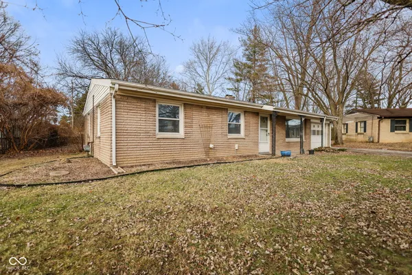 $2,000 | 8856 Moll Drive, Fishers, IN 46038