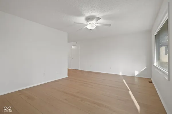 $2,000 | 8856 Moll Drive, Fishers, IN 46038