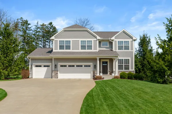 $710,000 | 6200 Mcgillicuddy Lane, Portage, MI 49024