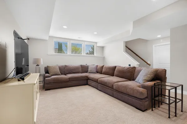 $710,000 | 6200 Mcgillicuddy Lane, Portage, MI 49024