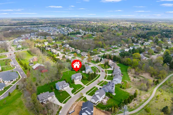 $710,000 | 6200 Mcgillicuddy Lane, Portage, MI 49024