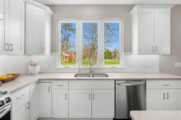 $710,000 | 6200 Mcgillicuddy Lane, Portage, MI 49024