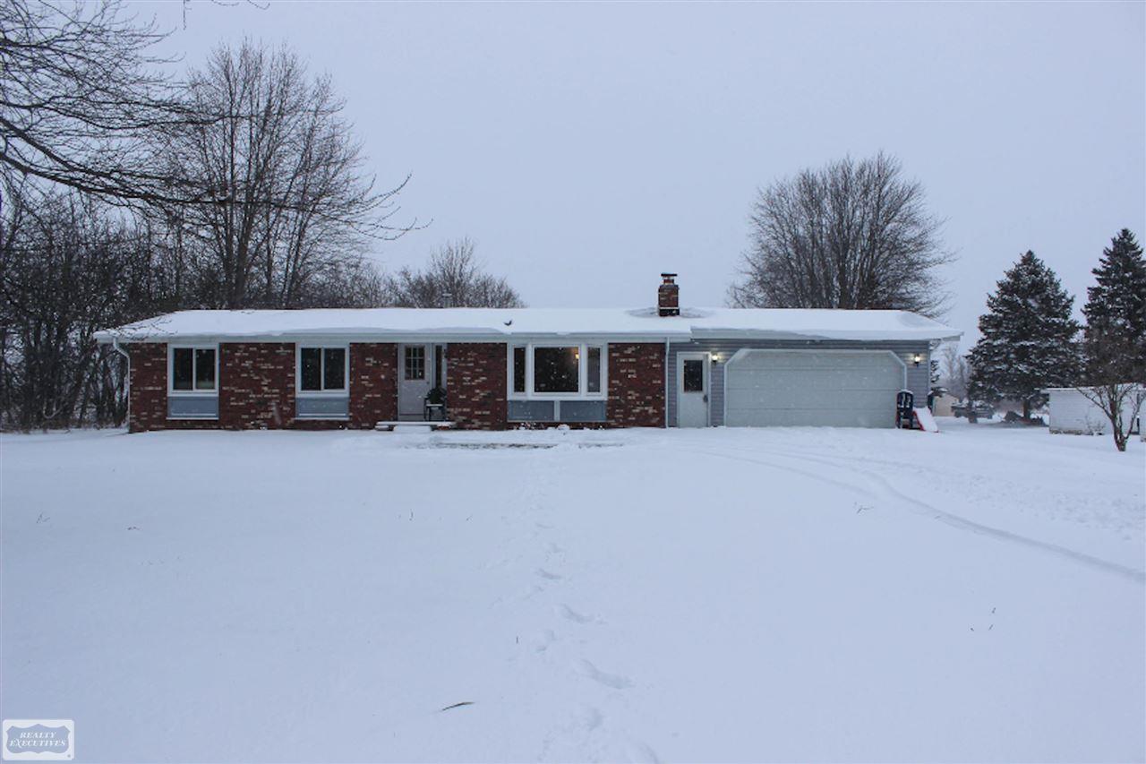 9798 Dolan Road Columbus, MI 48063 - Photo 1 of 4 50065462.JPG