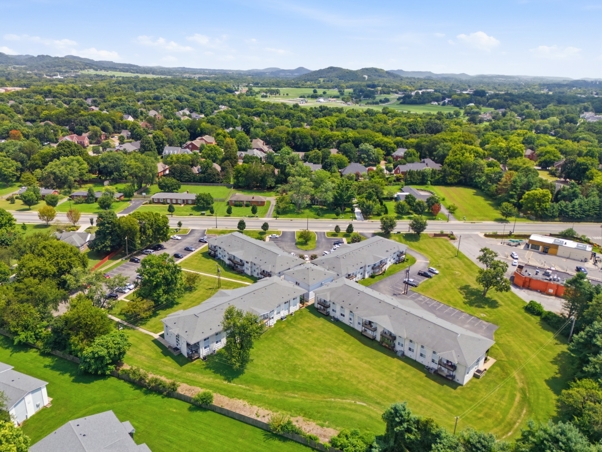 613 Hillsboro Road, Unit C16 Franklin, TN 37064 - Photo 29 of 36 Gallery Image 29