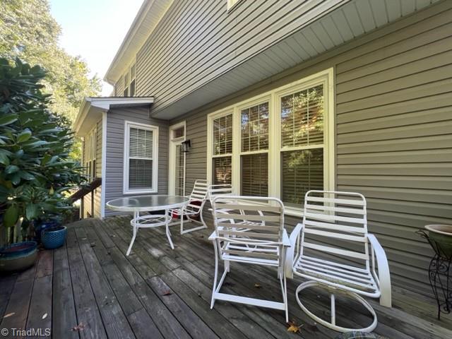 4918 Jessup Grove Road Greensboro, NC 27410 - Photo 6 of 29